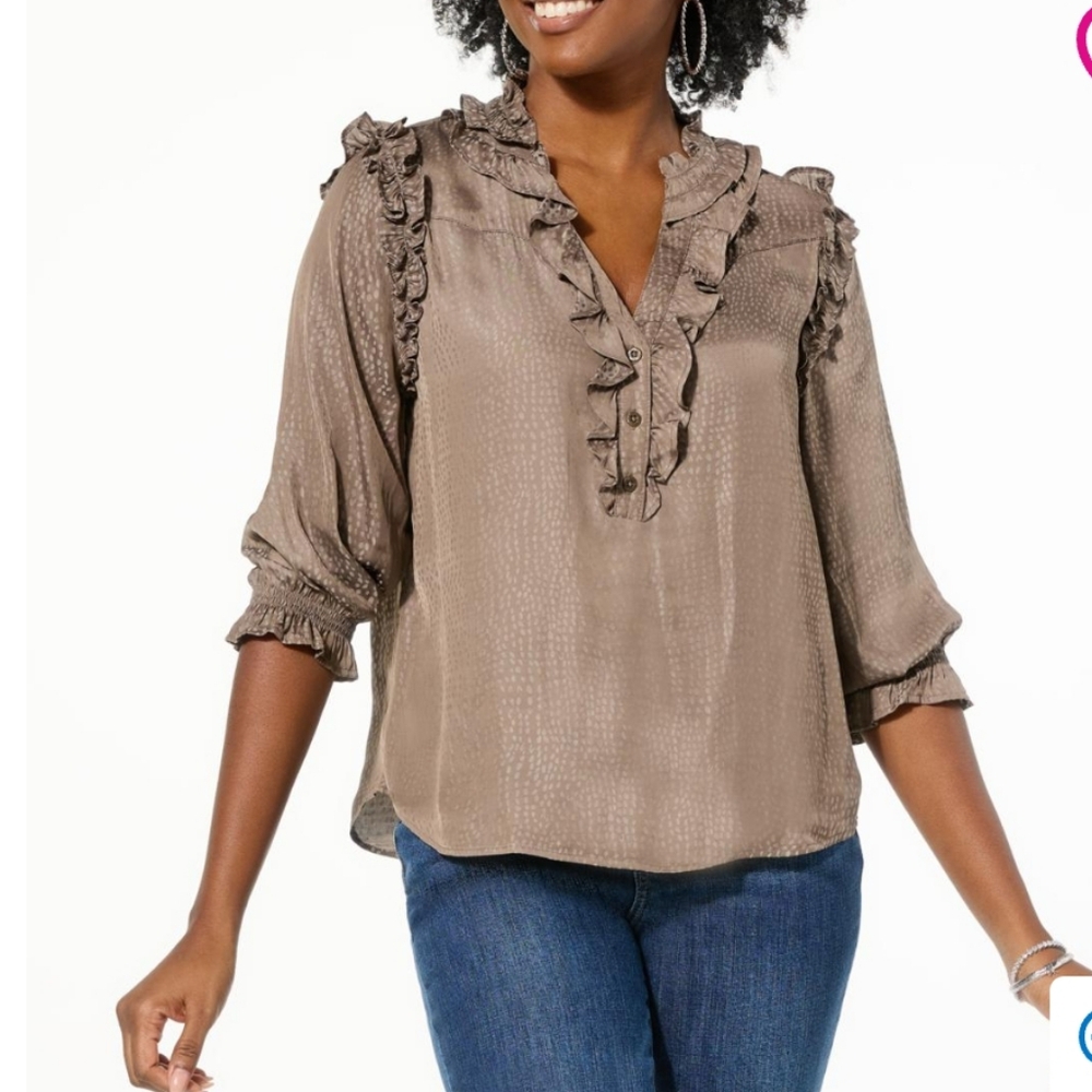 NWT Democracy Ruffled 3/4 Sleeve Blouse